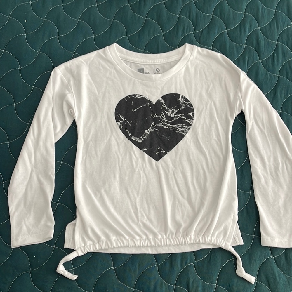 Xersion white long sleeve white tee. New without tags. Size 4t.